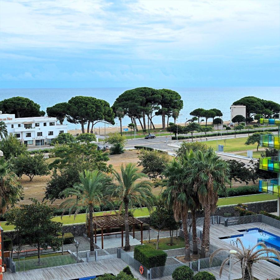 Apart Del Sol Apartment กัมบริลส์ ภายนอก รูปภาพ