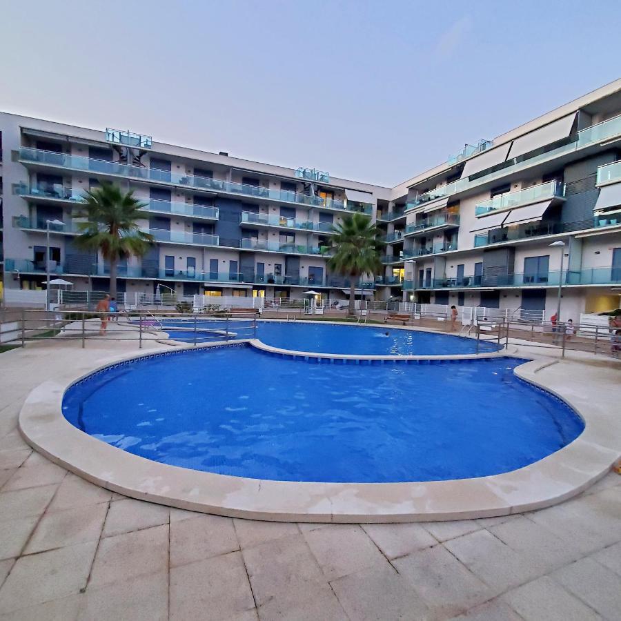 Apart Del Sol Apartment กัมบริลส์ ภายนอก รูปภาพ