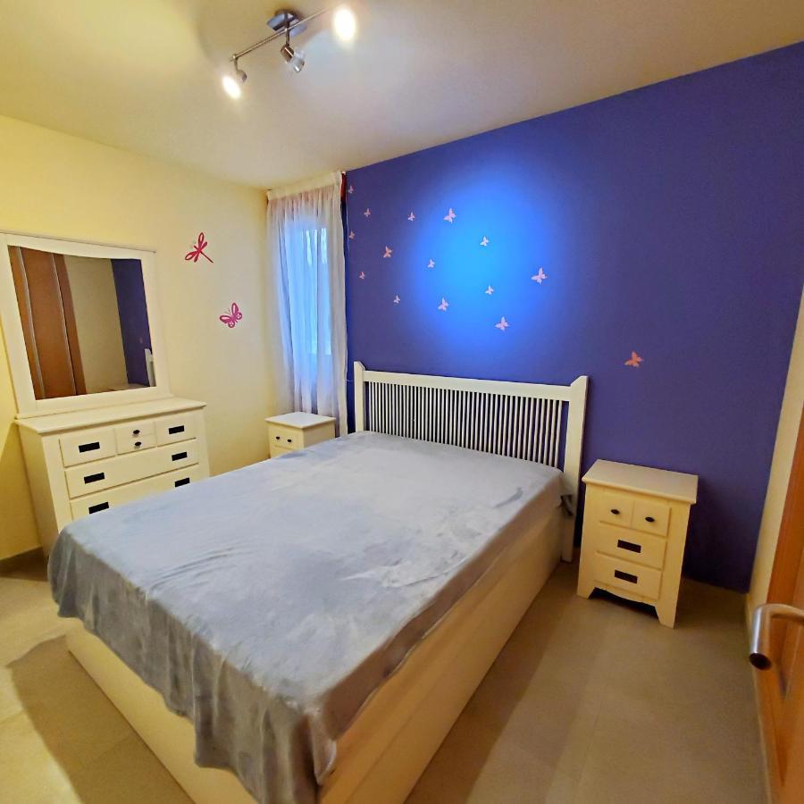 Apart Del Sol Apartment กัมบริลส์ ภายนอก รูปภาพ